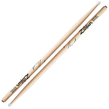 Zildjian 7A Anti-Vibe Drumsticks - Oval Nylon Tip