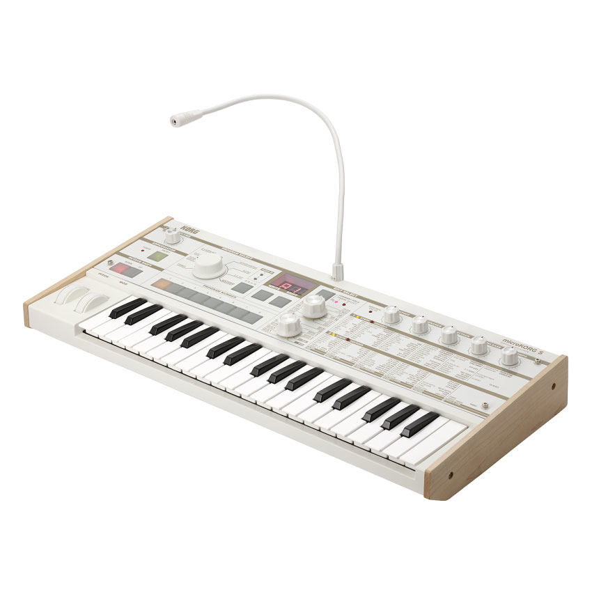 Synth with built in speakers discount
